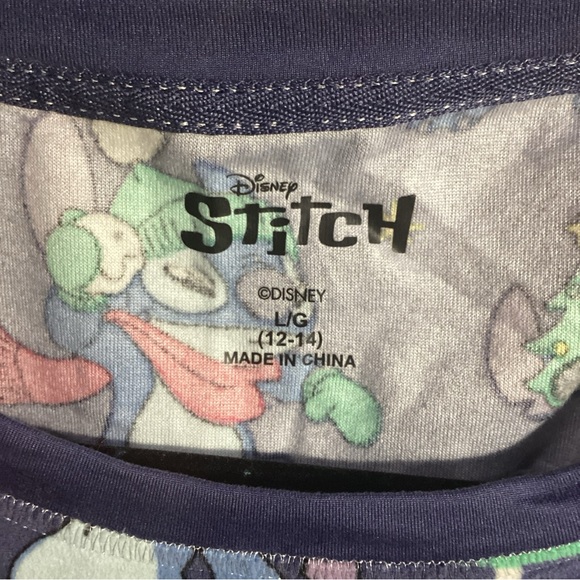 Disney Stitch & Scrump Christmas Long Sleeve Pajama Set Women’s Size L EUC - Picture 3 of 10